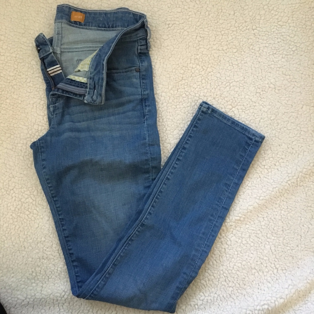 Anthropologie Pilcro Jeans Size 28